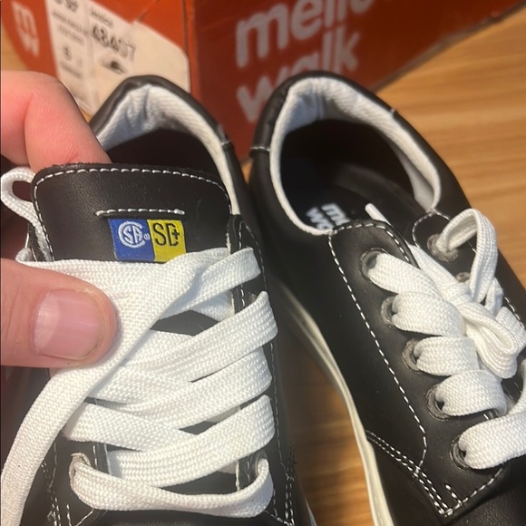 Mellow Walk Jessica size 6 NWT - Picture 4 of 4